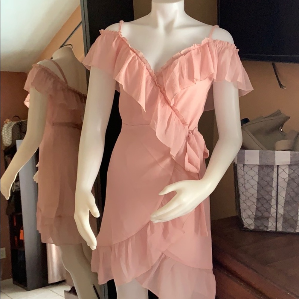 Glamaker lace w lining dress NWT
